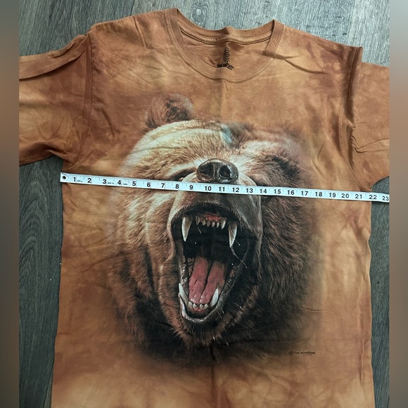 Grizzly bear graphic tshirt - Picture 3 of 4